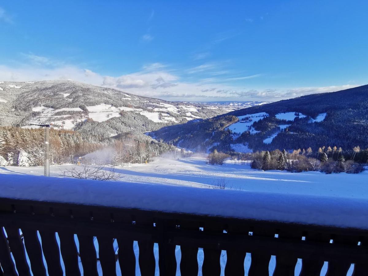 Alpengasthof Fernblick Mönichkirchen Buitenkant foto